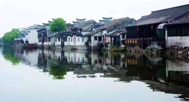 逃出白海豹洞